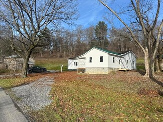 3395 La Jose Rd, Curwensville, PA 16833