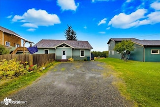 3761 Forest Glen Dr, Homer, AK 99603