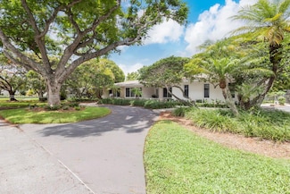 11900 SW 72nd Place, Miami, FL 33156