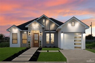 1333 E 9th St, Alamo, TX 78516