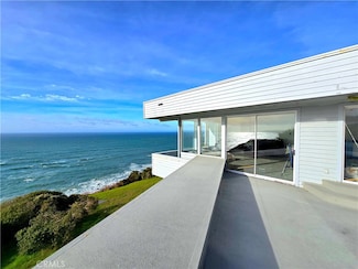 14800 Navarro Way, Manchester, CA 95459