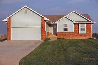 220 N Salt Creek Ct, Clearwater, KS 67026