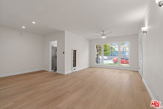 148 S Mccarty Dr Unit 2, Beverly Hills, CA 90212