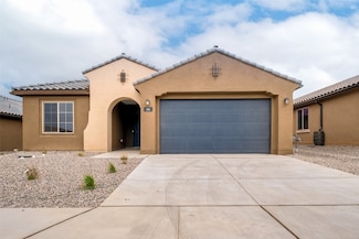 61 Mountaingem Loop, Santa Fe, NM 87508