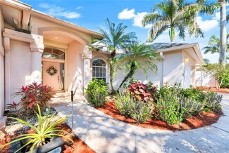 5179 Harrogate Ct, Naples, FL 34112