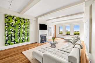 25 E End Ave Unit 10E, New York, NY 10028