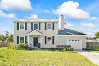 108 Avon Dr, Hubert, NC 28539