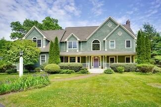 35 Park St, Norfolk, MA 02056