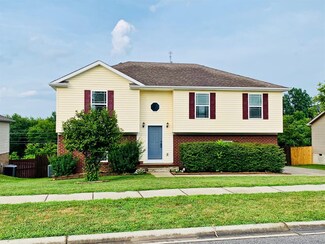 1016 Alexandria Dr, Lawrenceburg, KY 40342