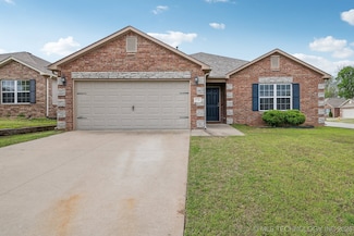 5736 E 148th St S, Bixby, OK 74008