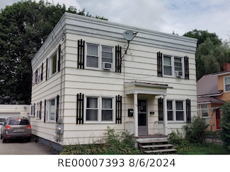 42 Tampa St, Lewiston, ME 04240