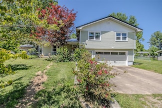 22861 Primrose Dr, Lebanon, MO 65536