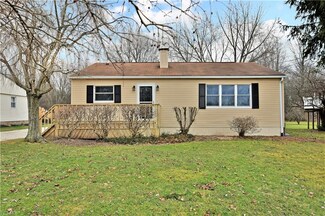 4488 Cloverlane Ave NW, Warren, OH 44483