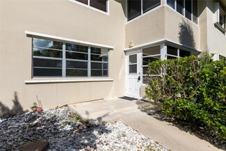 2734 NE 27th Ct Unit 2, Lighthouse Point, FL 33064