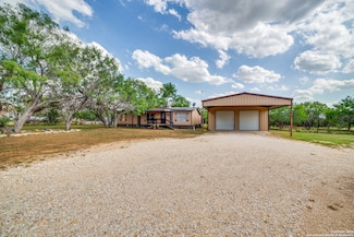 11920 Sulphur Springs Rd, Adkins, TX 78101