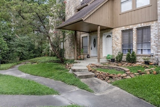 1011 Hamblen Rd Unit 4, Kingwood, TX 77339