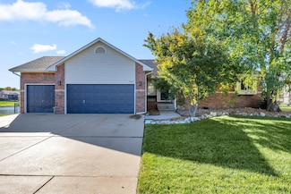 11517 E Pine Meadow St, Wichita, KS 67206