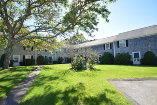 135 W Main St Unit 18, Hyannis, MA 02601