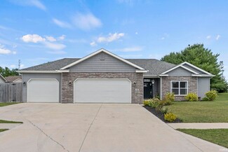 314 W Orchid Ct, Columbia City, IN 46725