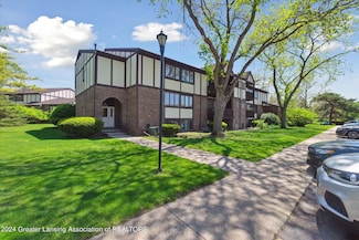 6150 Cobblers Dr Unit 119, East Lansing, MI 48823