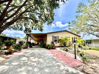 149 Cinnamon Ridge Ln, Davenport, FL 33897