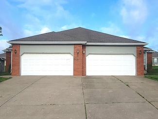 507 A & B S James St, Nixa, MO 65714