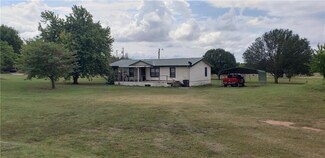 6100 Mocella Center, Noble, OK 73068