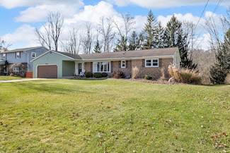 1956 Trinity Ln, Jackson, MI 49201