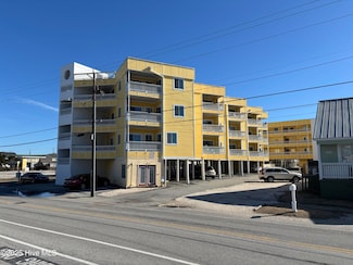 302 Canal Dr Unit 14, Carolina Beach, NC 28428