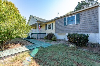 308 W Beaver Creek Dr, Powell, TN 37849