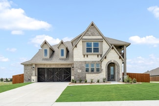 328 Resting Place Rd, Waxahachie, TX 75165