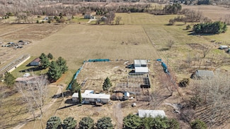 3878 Mayville Rd, Silverwood, MI 48760