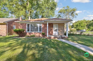 23161 Gardner St, Oak Park, MI 48237