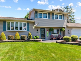 198 Hamilton Rd, Syracuse, NY 13212
