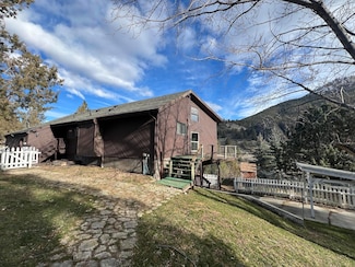 309 Adam Dr, Canyon City, OR 97820