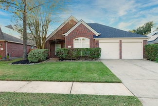 3722 Paigewood Dr, Pearland, TX 77584