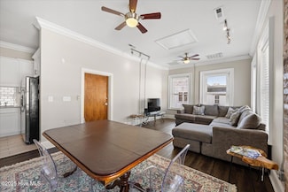 34 N Front St Unit 200, Wilmington, NC 28401