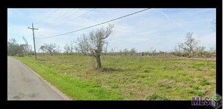 7568/7569 Shrimpers Row, Dulac, LA 70363