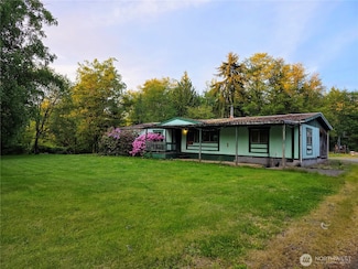5781 Hobson Rd, Bow, WA 98232