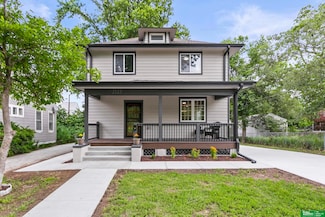 1315 N 38th St, Omaha, NE 68131