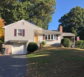 132 Pontoosic Rd, Westfield, MA 01085
