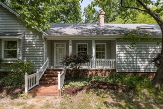 213 Blueridge Rd, Carrboro, NC 27510