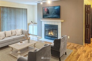 215 100th St SW Unit C106, Everett, WA 98204