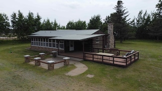 W5677 Alice Ln, New Lisbon, WI 53950