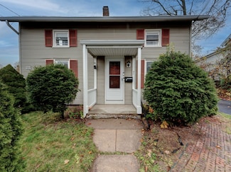 257 Spruce St, Manchester, CT 06040