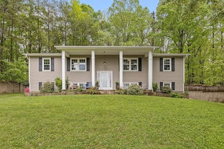 10816 E Brainerd Rd, Apison, TN 37302