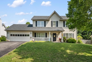 5038 Orchard Park Dr, Roanoke, VA 24019
