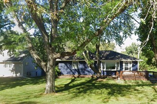 808 Moorland Rd, Madison, WI 53713