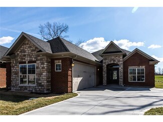 1733 Bay Hill Place, Henryville, IN 47126
