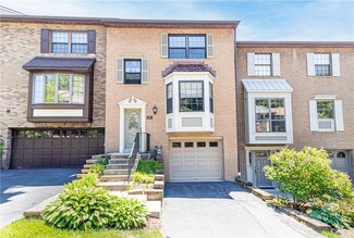 663 Woodcrest Dr, Pittsburgh, PA 15205